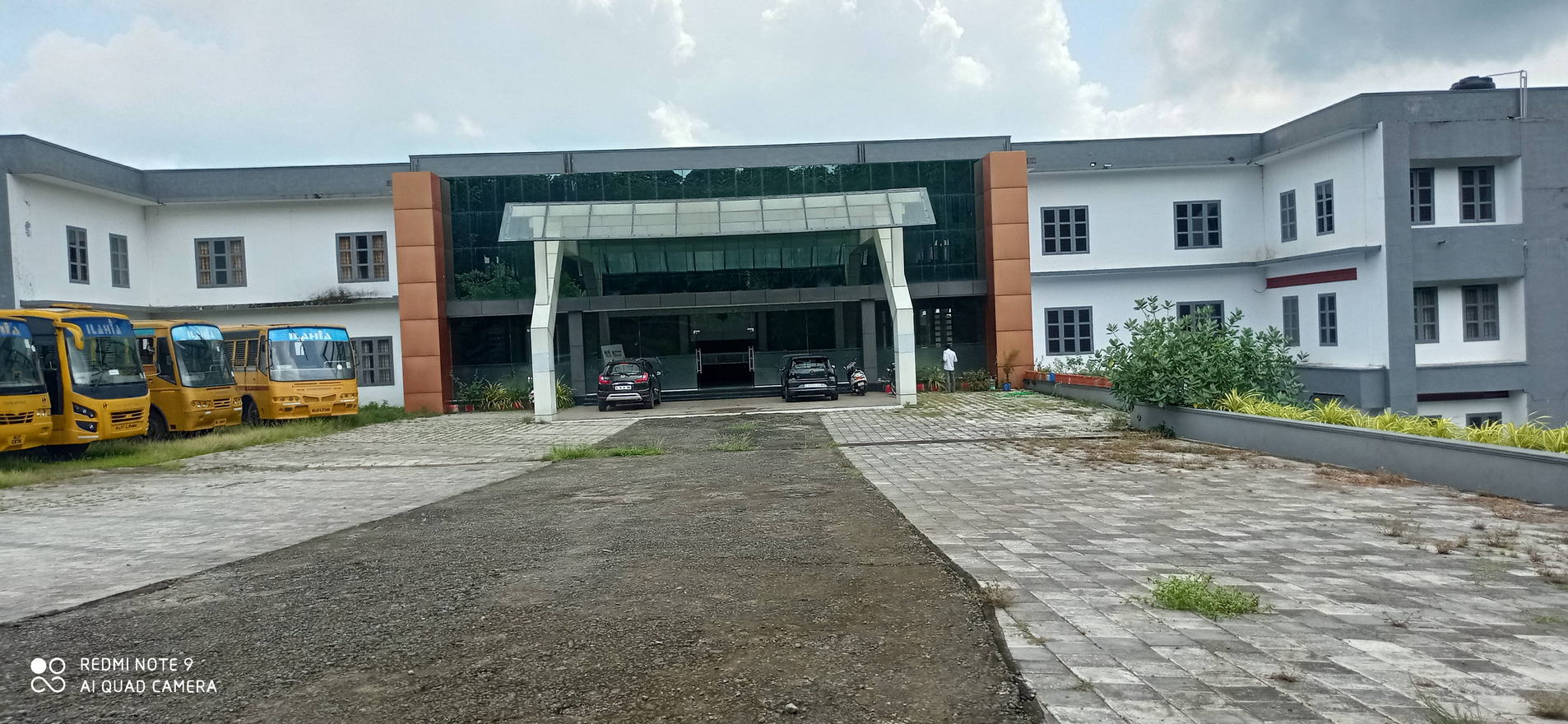 Ilahia Polytechnic College building exterior, Muvattupuzha